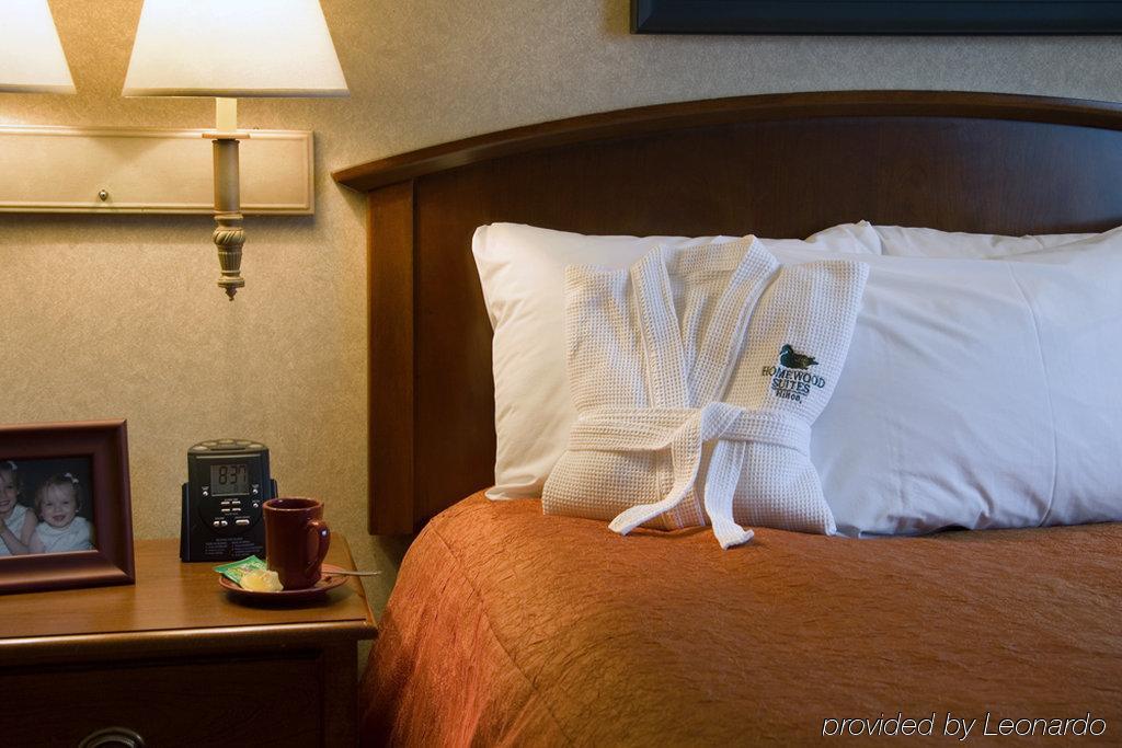 โฮมวูด สวีท บาย ฮิลตัน ชิคาโก-ดาวน์ทาวน์ Hotel ห้อง รูปภาพ
