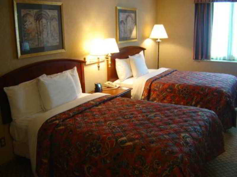 โฮมวูด สวีท บาย ฮิลตัน ชิคาโก-ดาวน์ทาวน์ Hotel ห้อง รูปภาพ